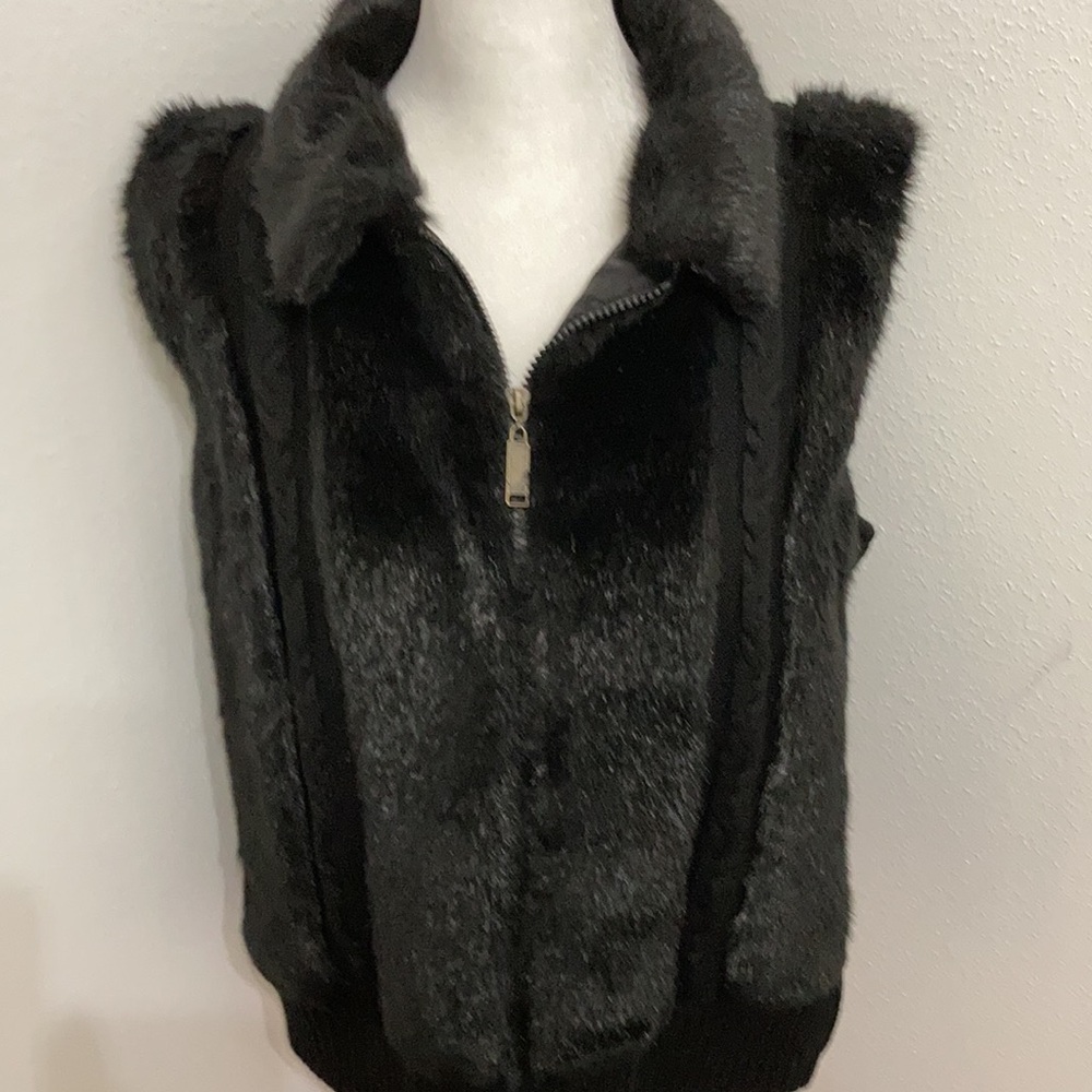 EUC Vintage Mercer Street Studio Faux Fur & Sweater Black Vest Size: PXL - Picture 7 of 10